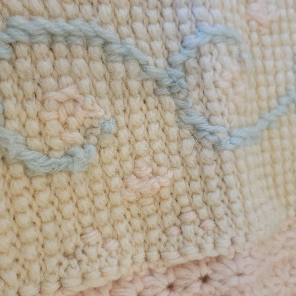Vintage Handmade WOOL Crochet Baby Blanket Cream Scalloped Edge Embroidered Crib